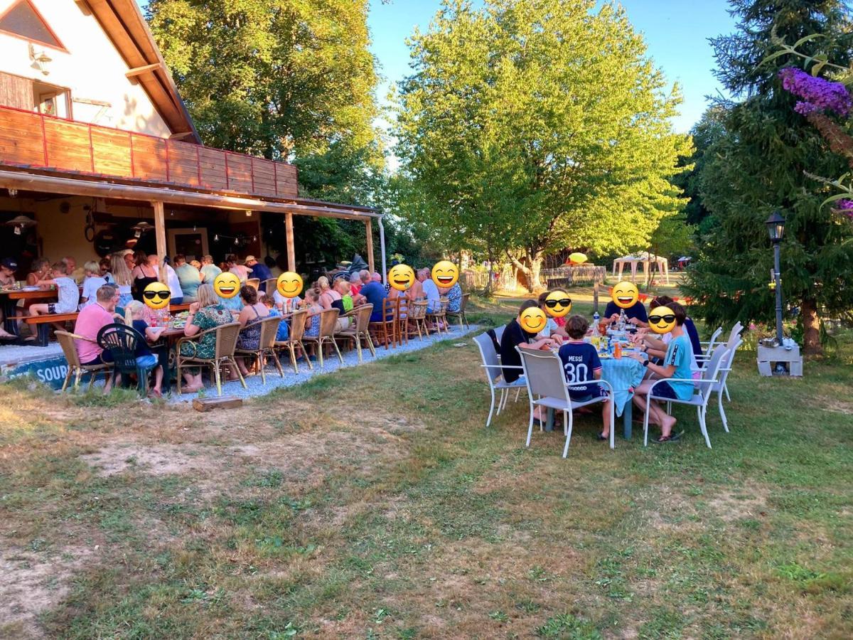 Stacaravan 6 Persoons - Camping Le Soustran Neuvic  المظهر الخارجي الصورة